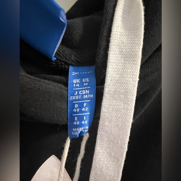 Adidas Cropped Hoodie - Picture 2 of 3